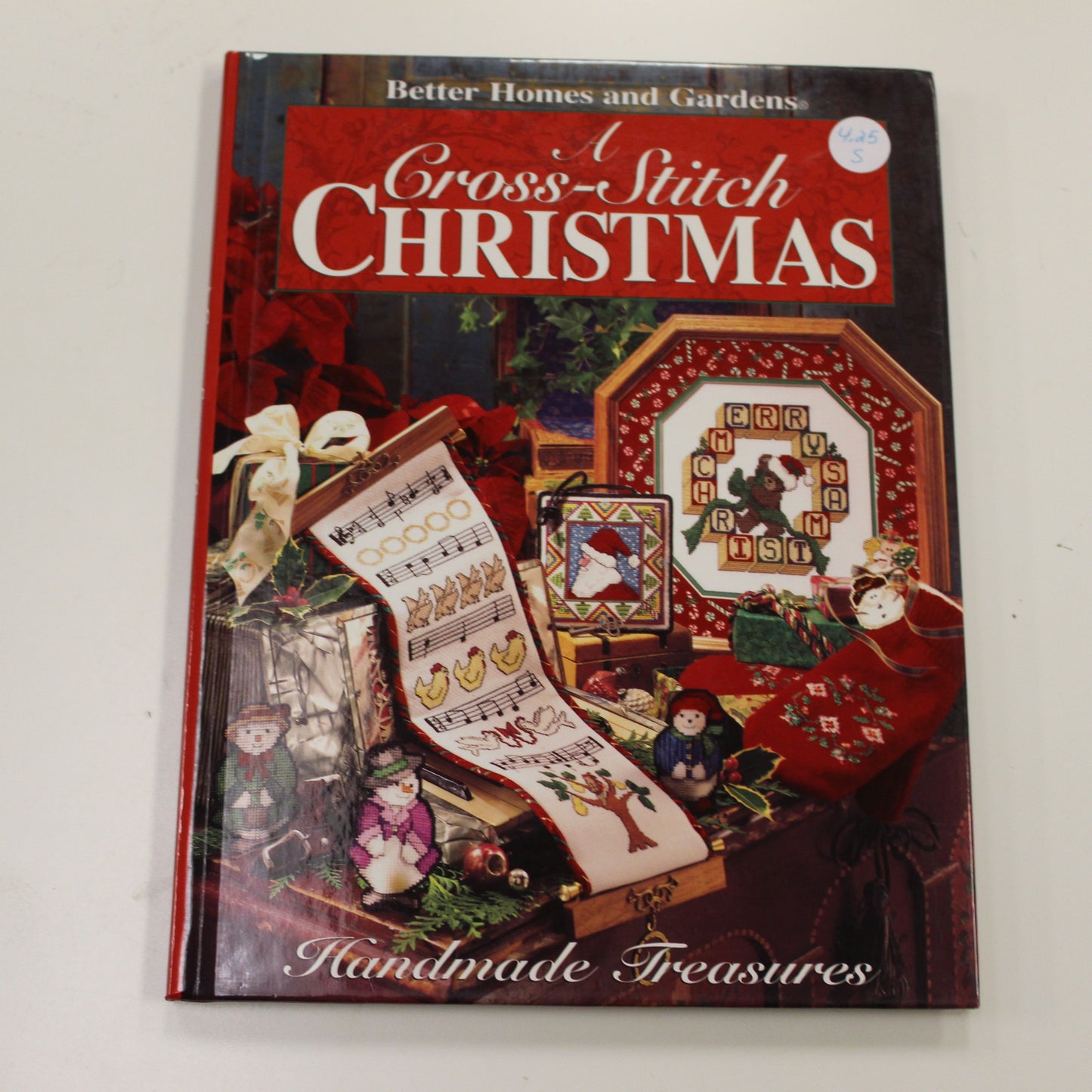 A CROSS STITCH CHRISTMAS HANDMADE TREASURES