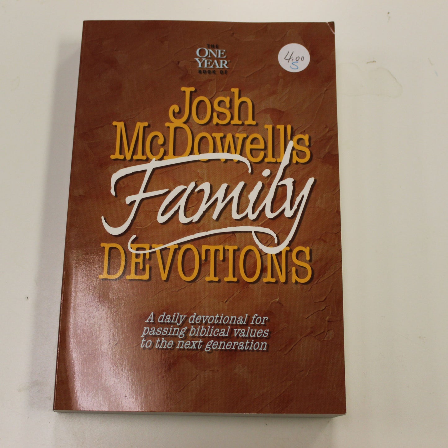 JOSH MCDOWELL'S FAMILY DEVOTIONS