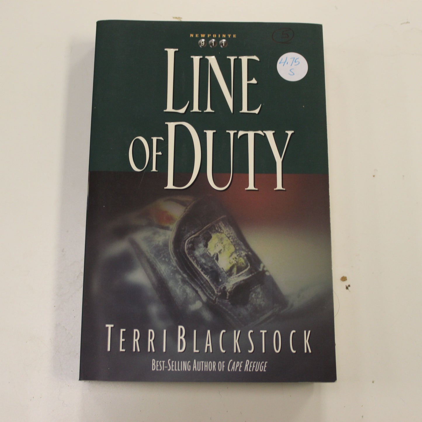 NEWPOINTE 911 BOOK 5: LINE OF DUTY