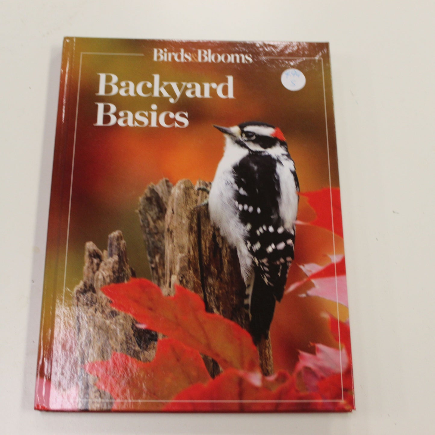 BIRDS & BLOOMS: BACKYARD BASICS