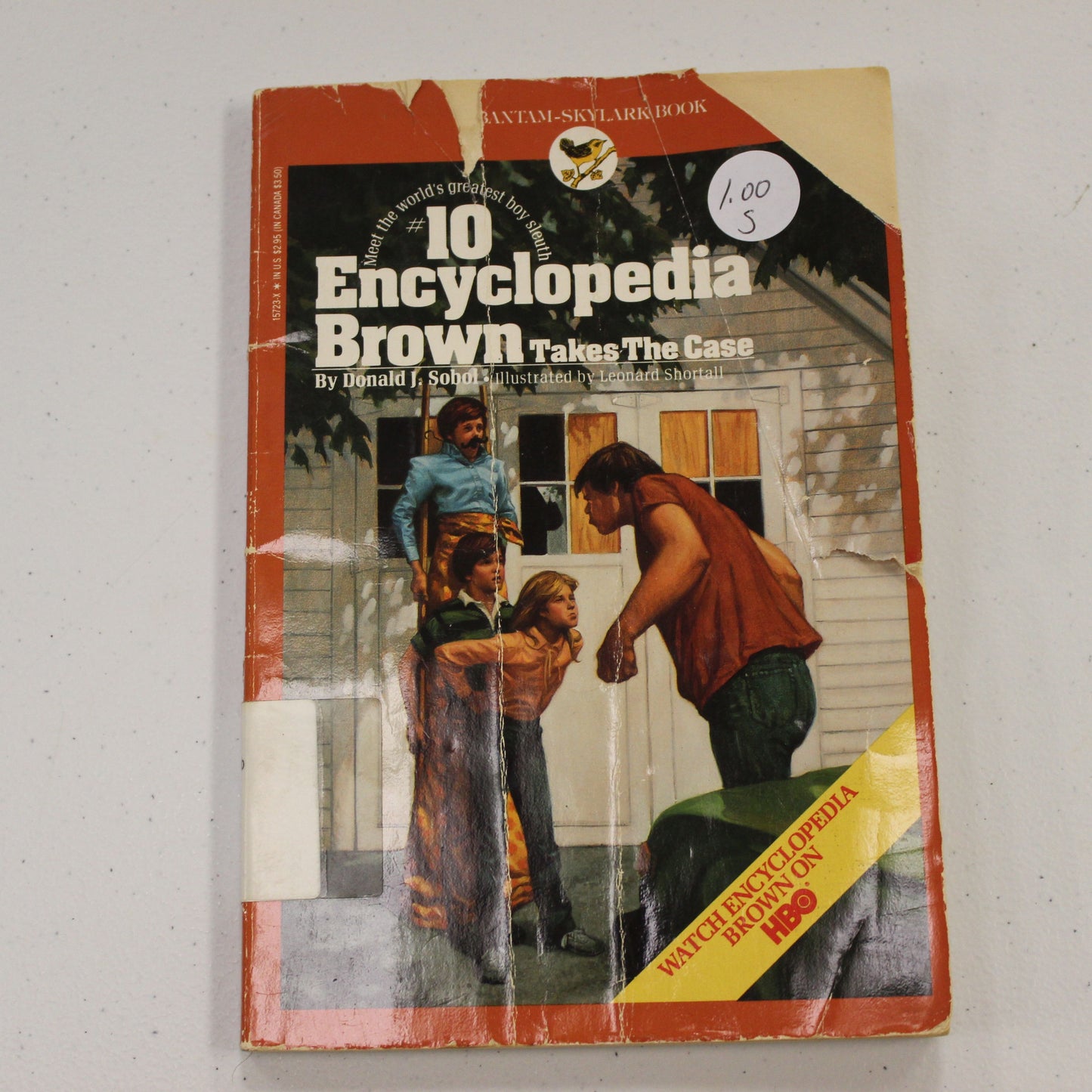 10 ENCYCLOPEDIA BROWN TAKES THE CASE